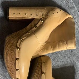 Lucky brand platform tan booties
